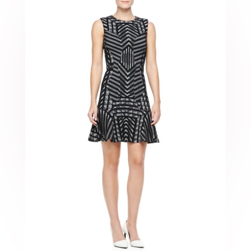 Diane von Furstenberg RUNWAY Carlie Dress in Black/White